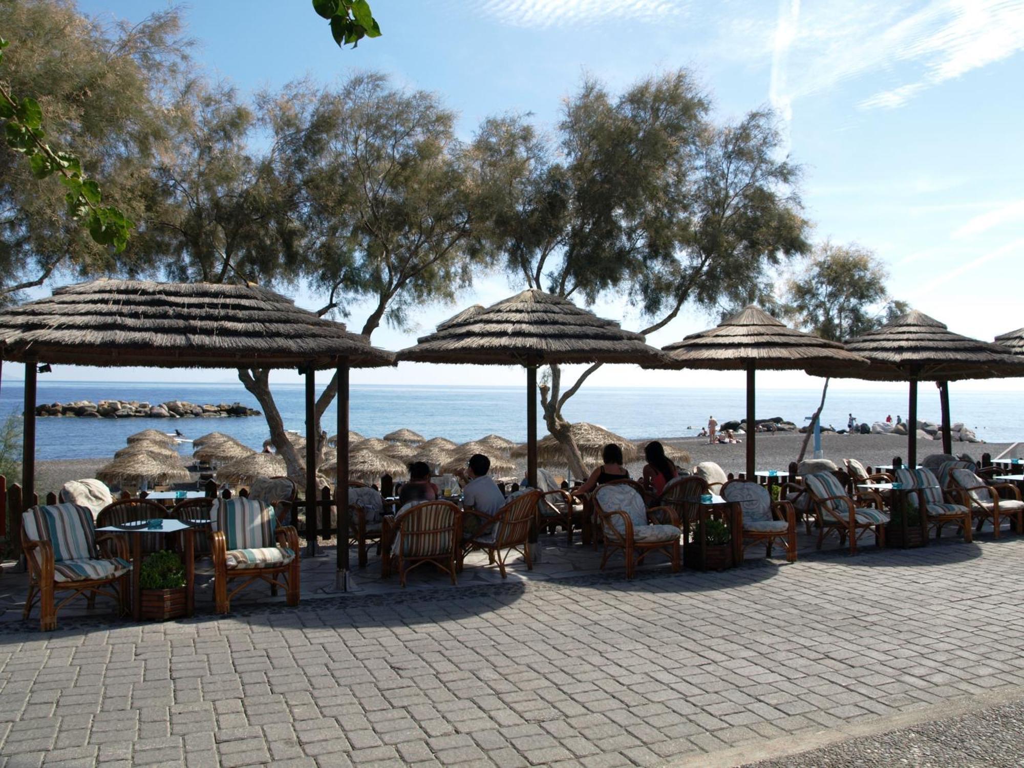 Levante Beach Hotel Kamári Esterno foto
